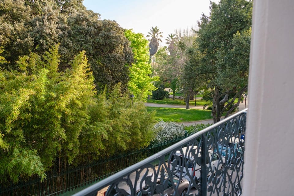 Property building, Balcony/Terrace, Garden view