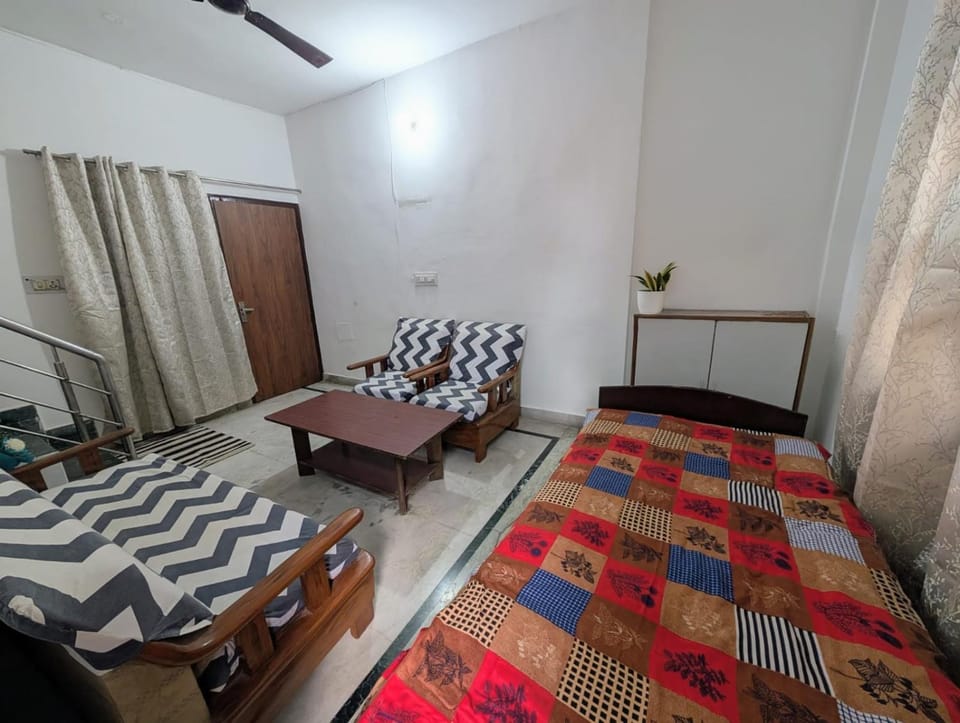 Sneh Stay & Homes Apartment in Gurugram