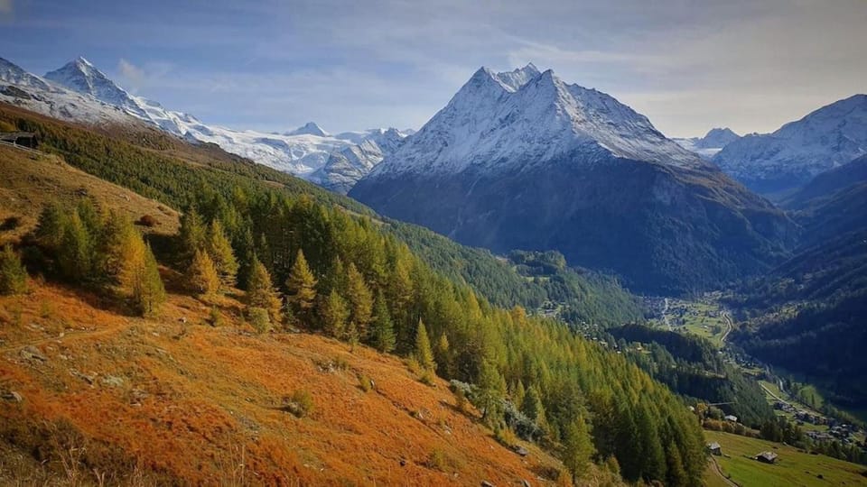 Nearby landmark, Spring, Day, Natural landscape, Hiking, Mountain view
