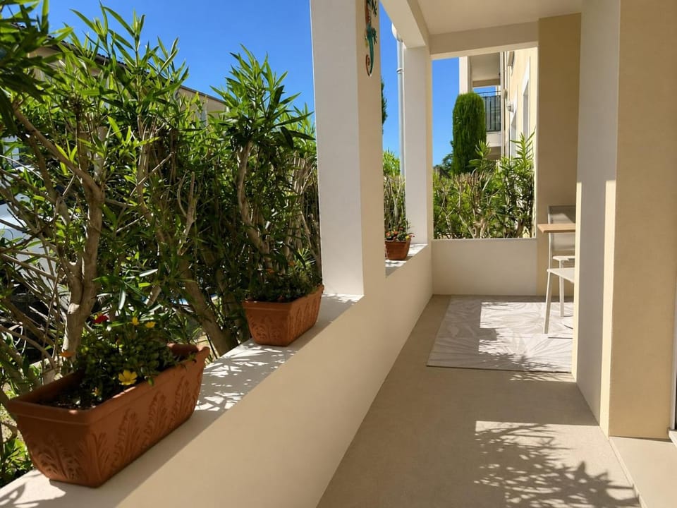 Patio, Balcony/Terrace