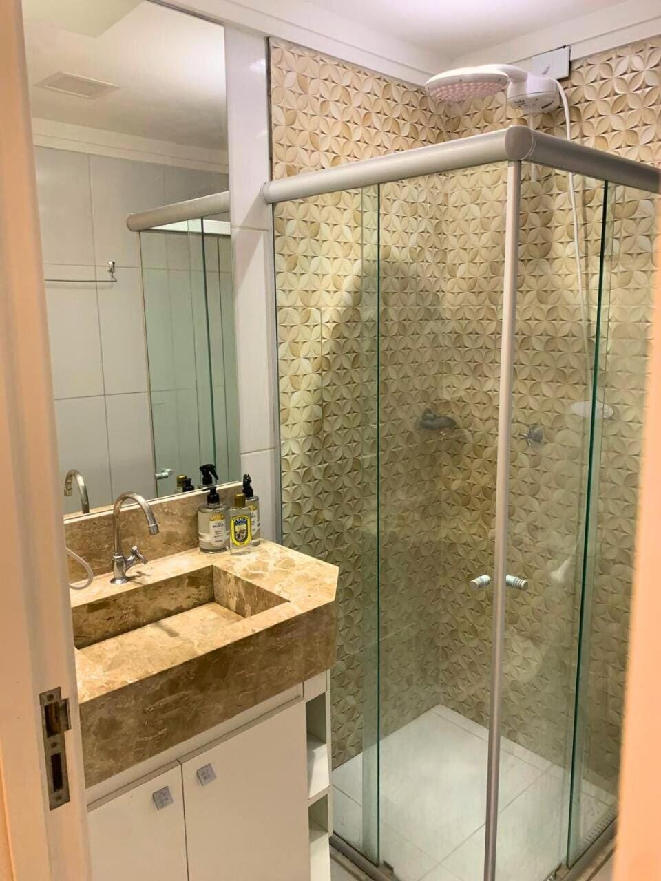 Shower, Bathroom, hair dryier