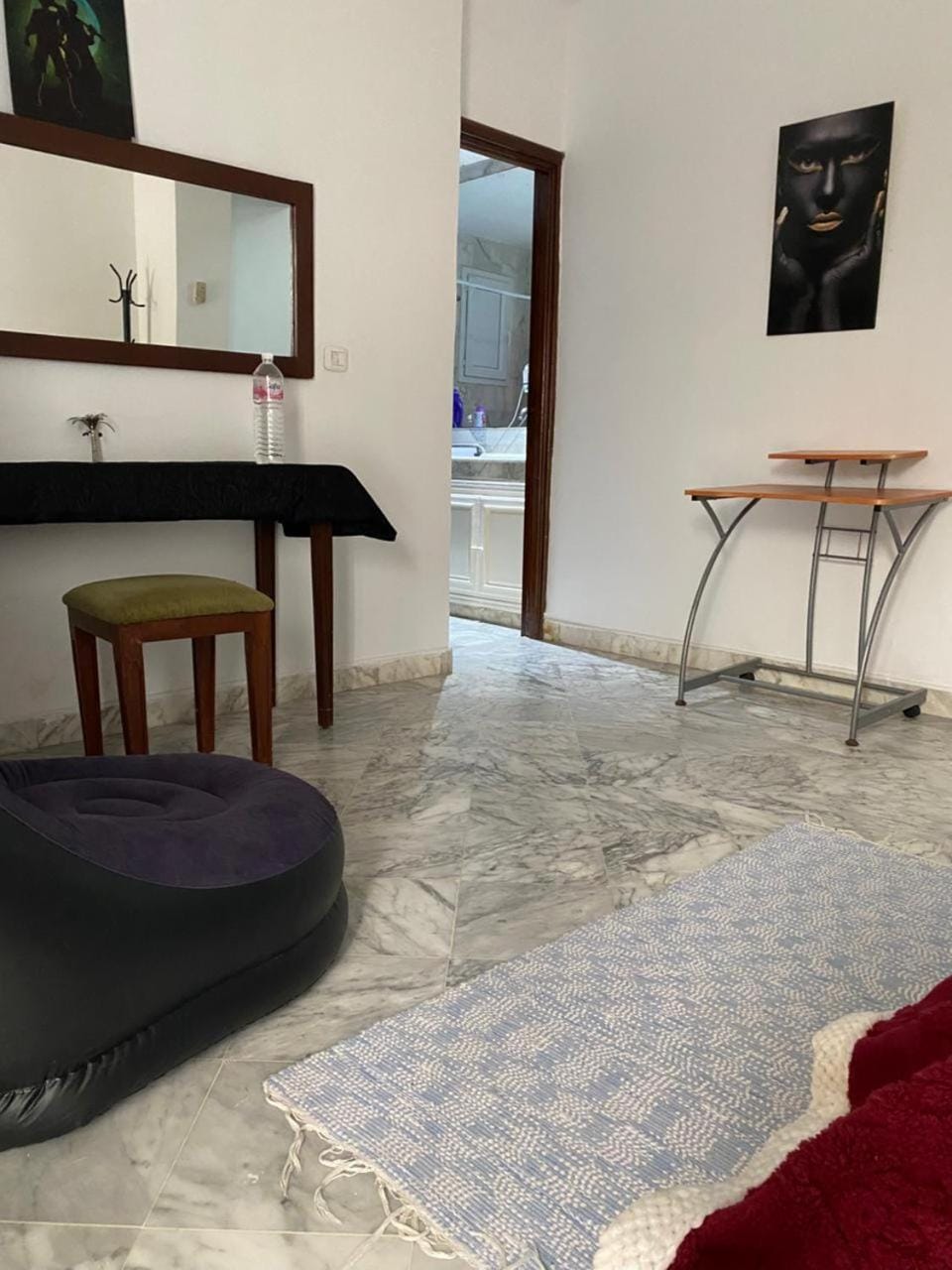 Seating area