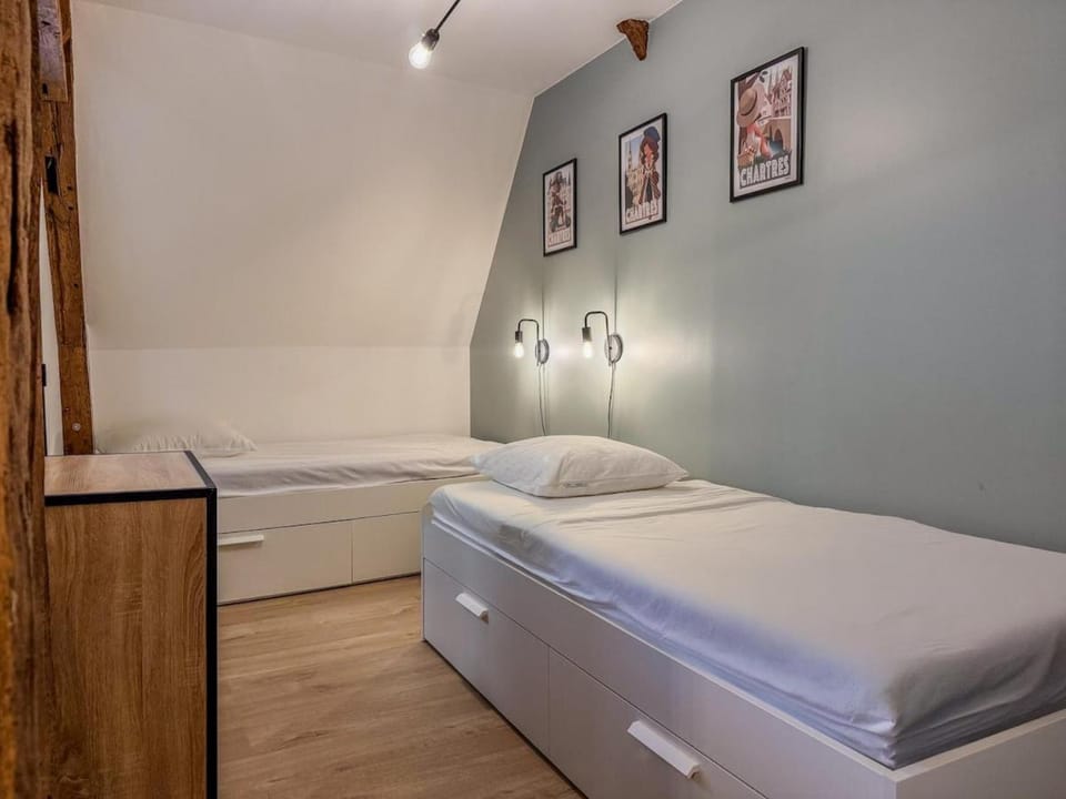 Logement atypique - Ancien restaurant - T3 Apartment in Chartres