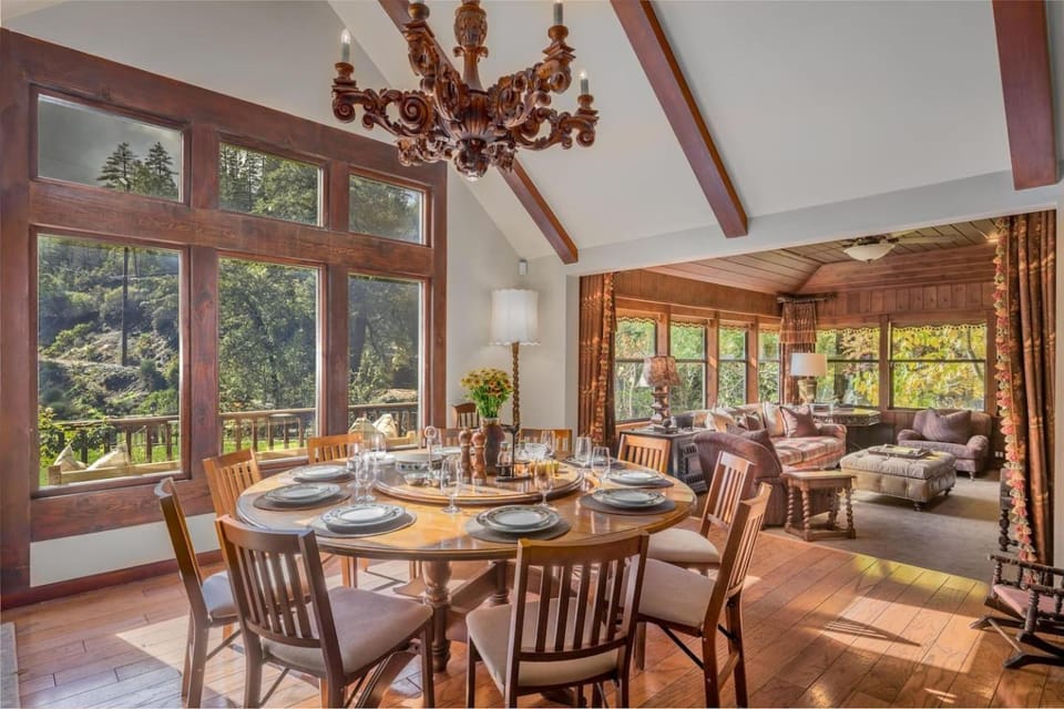 Calistoga Creek Side Mountain Estate Country House in San Francisco Bay Area