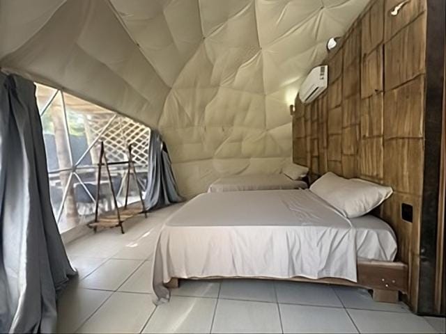 Bambuk Bio Dome 2 Uvita Beachfront Luxury tent in Uvita