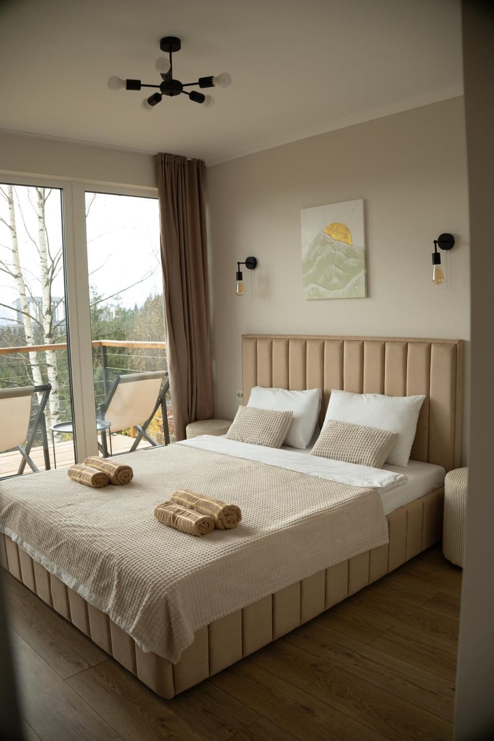 Sunrise Yablunytsia Villa in Ukraine
