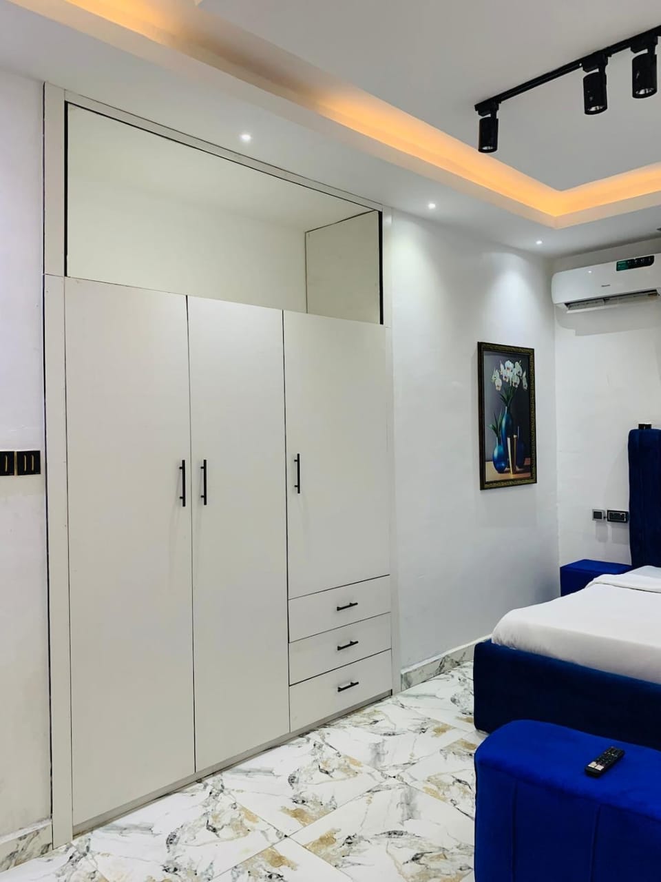 3BED flat close to the airport lagos Apartment in Lagos