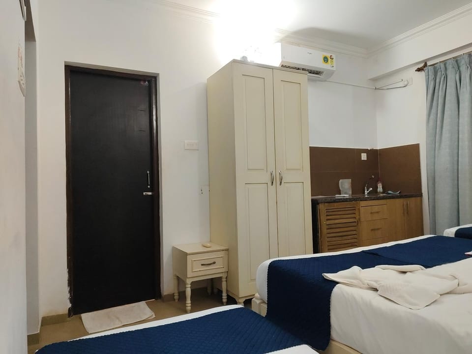Leela Homes - Backpacker's Nest Hostel in Goa, India