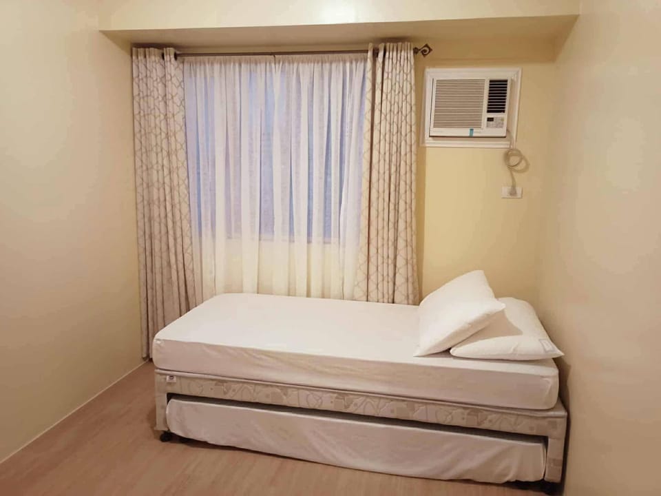 Porki staycation Apartment in Muntinlupa