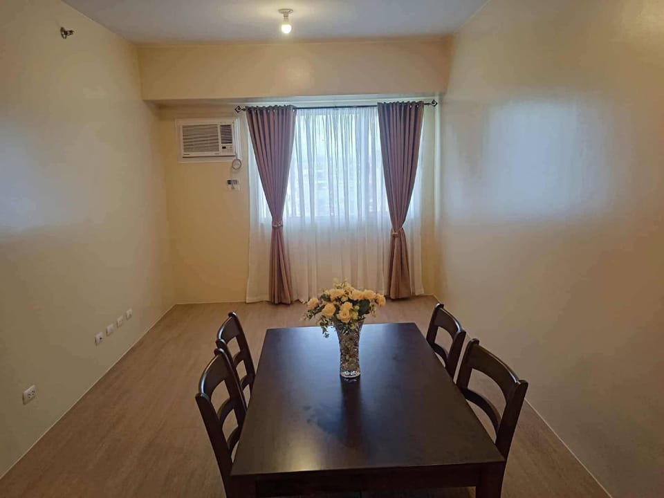 Porki staycation Apartment in Muntinlupa
