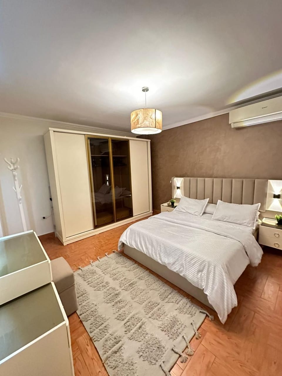 Mohandessin Luxury Suites Apartment in Egypt