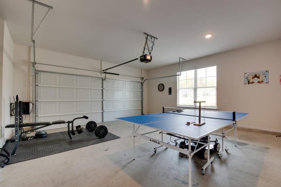 Great for Families! Getaway w/ Yard in Atlanta House in Atlanta