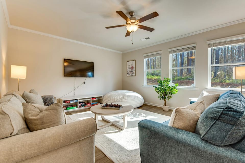 Great for Families! Getaway w/ Yard in Atlanta House in Atlanta