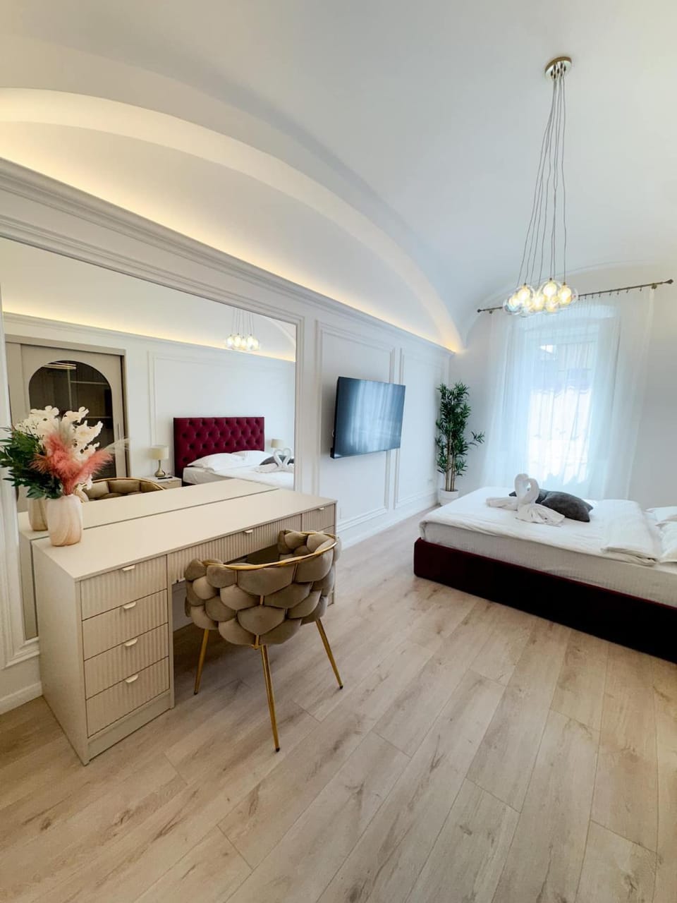 Starlight - Ultracentral apartment, kingsize beds Apartment in Cluj-Napoca