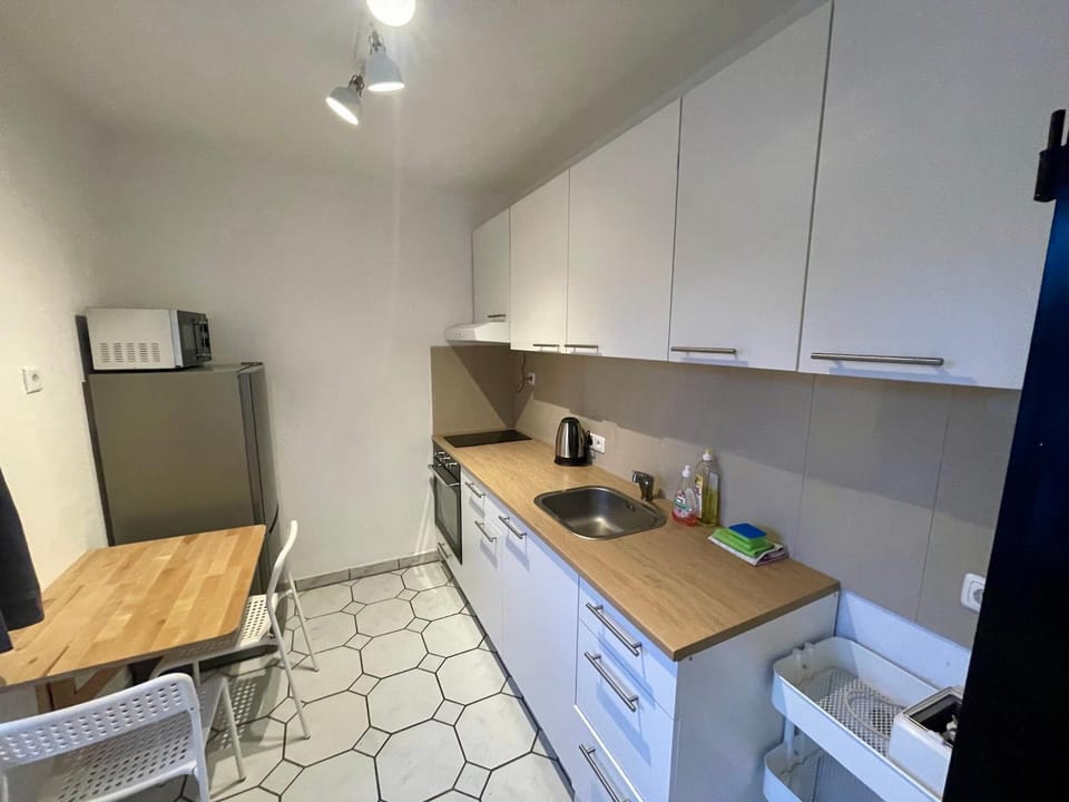 Modernes 1-Zimmer Apartment mit Balkon & Parkplatz Apartment in Oberhausen