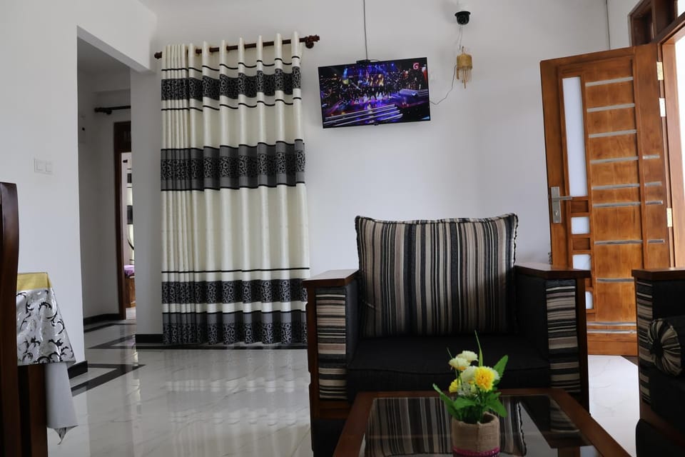White Rose Villa, Nuwara Eliya Bed and Breakfast in Nuwara Eliya