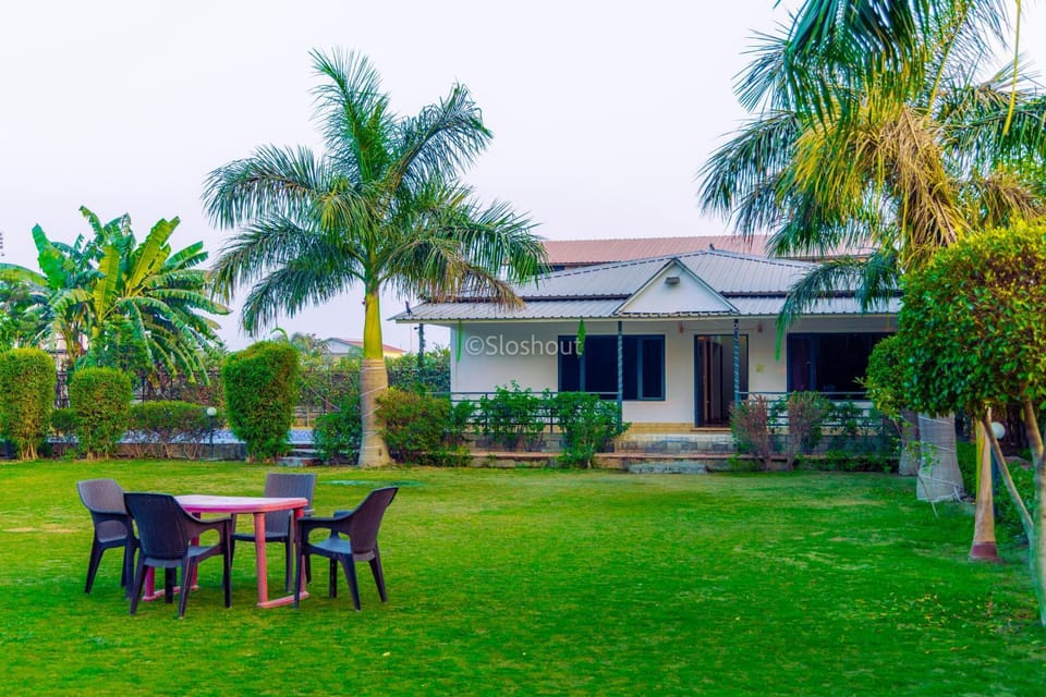 Blue heaven by as luxe Villa in Noida