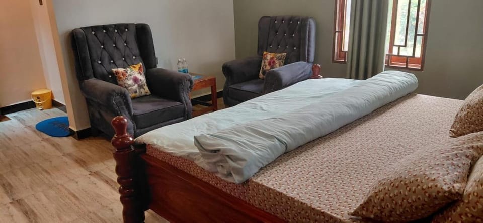Mzee Shef Motel Bed and Breakfast in Tanzania