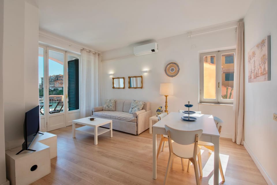 Porto Ercole Harbor Dream Apartment in Porto Ercole