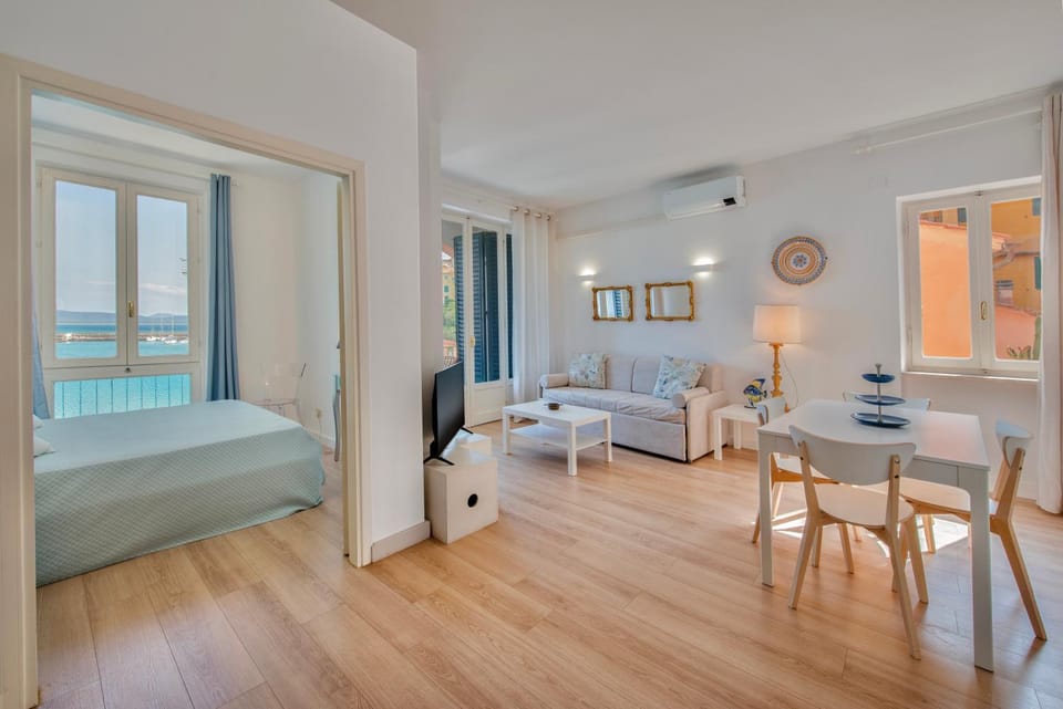 Porto Ercole Harbor Dream Apartment in Porto Ercole