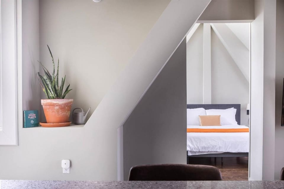 Downtown Luxury 1BR Loft · Walkable · Sleeps 4 Apartment in Milwaukee