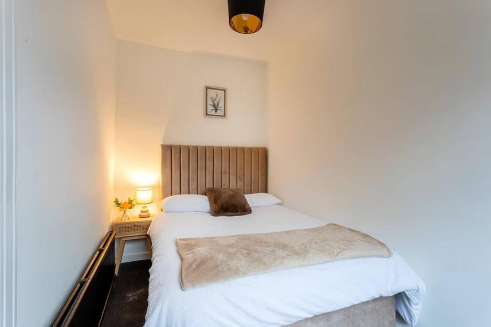 Modern 3-Bed Apartment, Free Parking, Glasgow Apartment in Glasgow