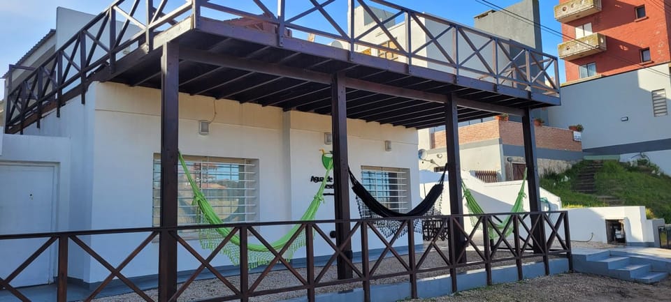 Agua De Coco Inn in Villa Gesell