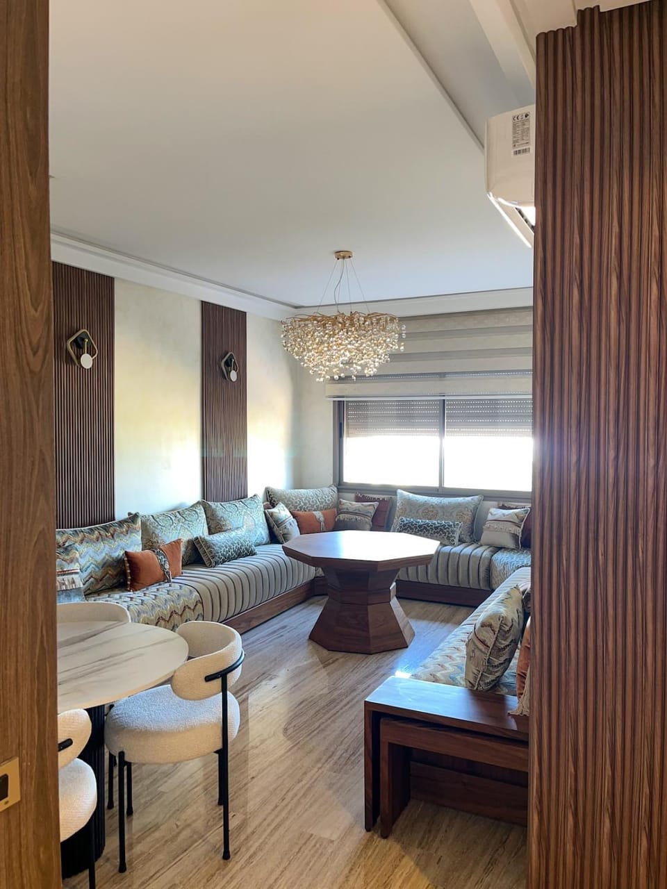 Living room, Garden view