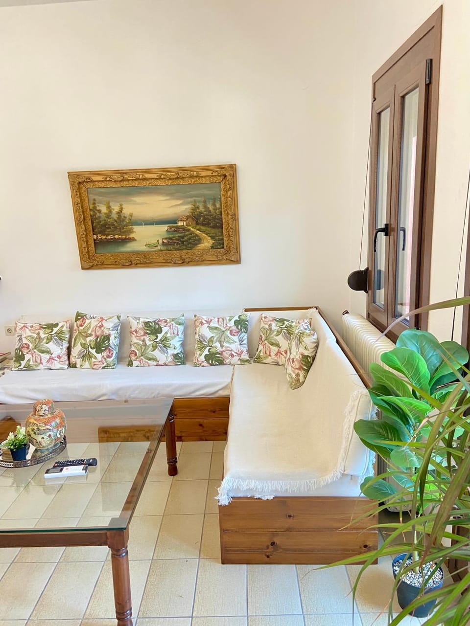 Walk-Inn Happy Place Apartment in Kavala