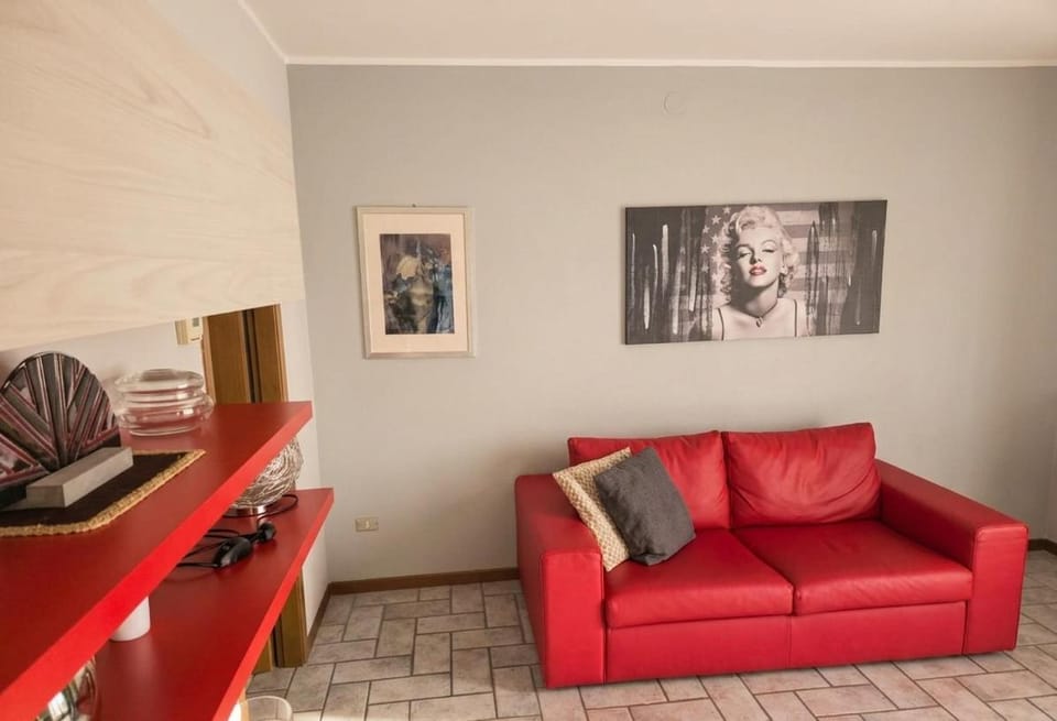 a casa di BIRI Apartment in Lombardy