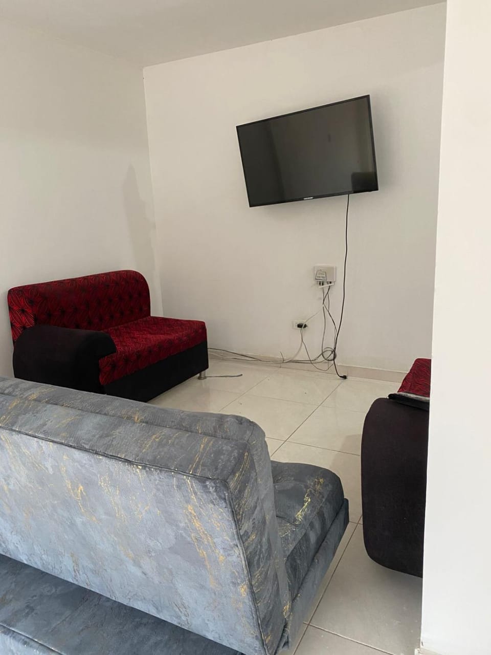 Communal lounge/ TV room