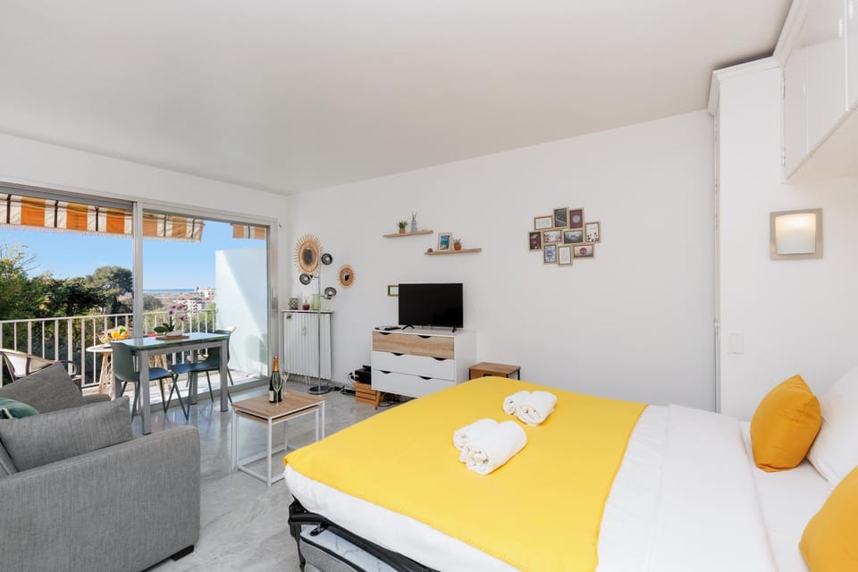 MontFleury YourHostHelper Apartment in Cannes