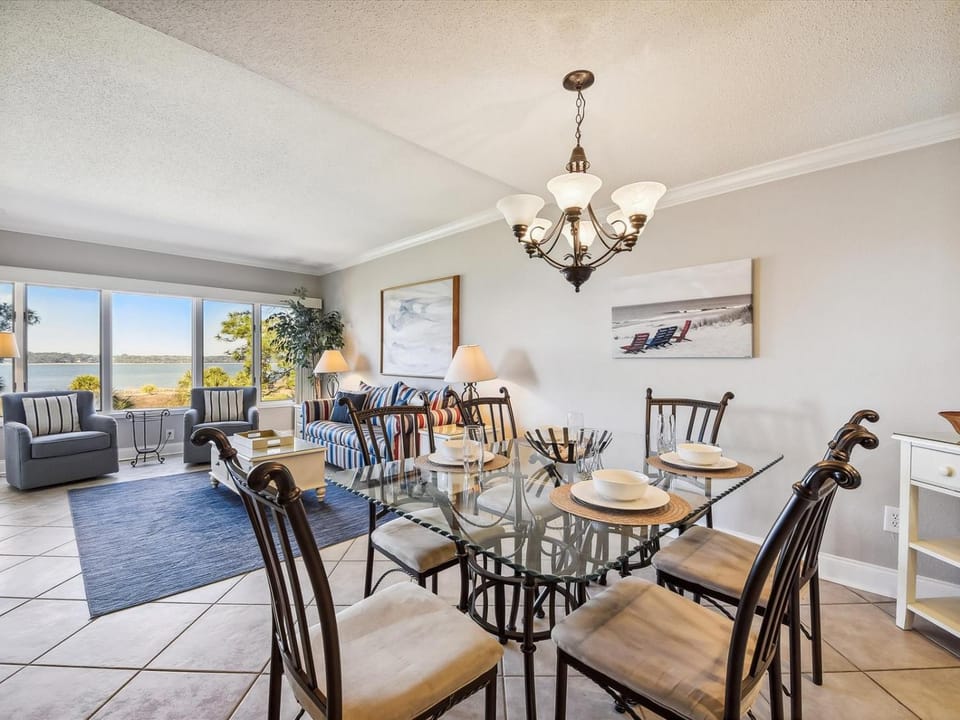 1890 Beachside Tennis House in Hilton Head Island
