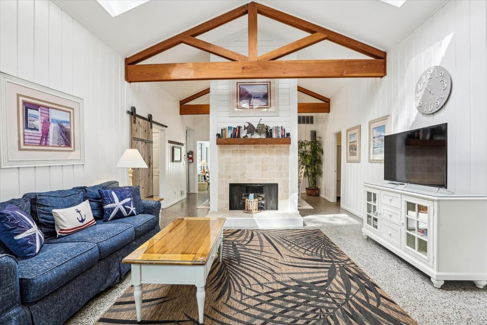 2 Cassina Lane House in South Forest Beach