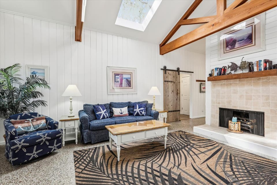 2 Cassina Lane House in South Forest Beach