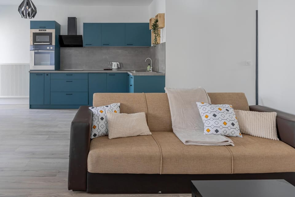 Zsolnay kuckó Apartment in Hungary
