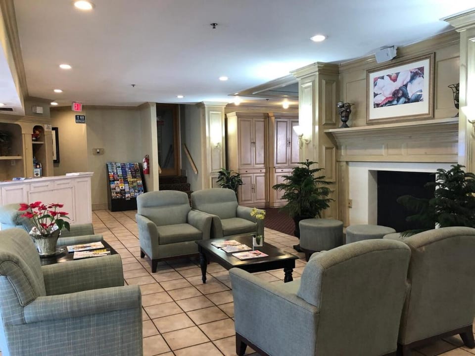 Cozy Condo Close to Disney Apartment in Bay Lake
