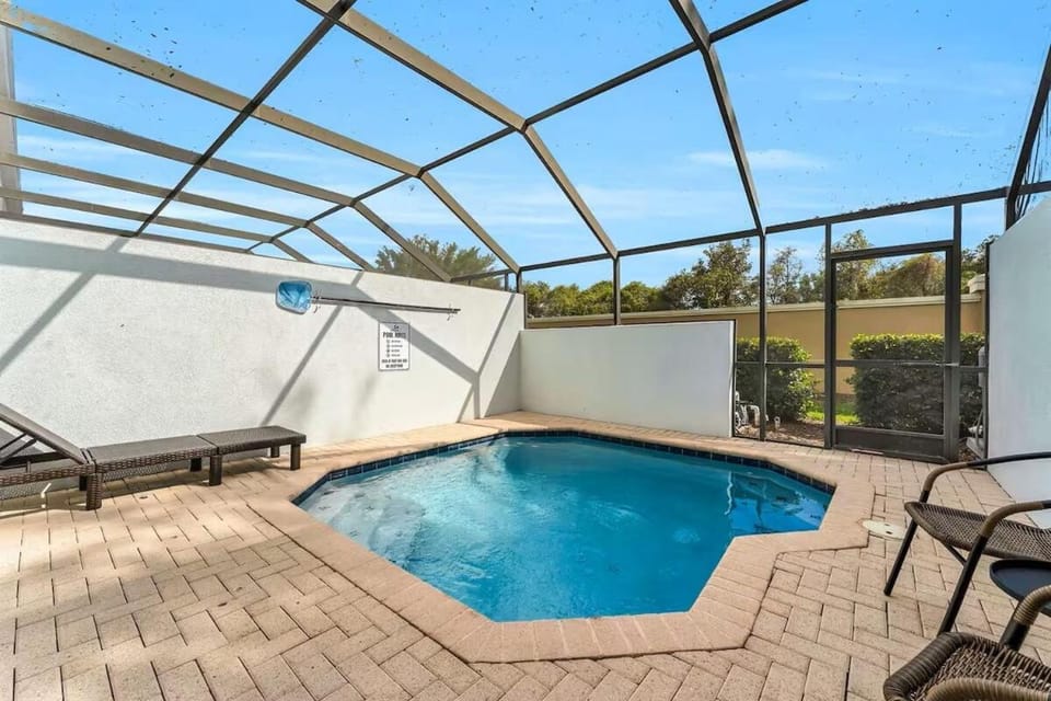 Patio, Swimming pool