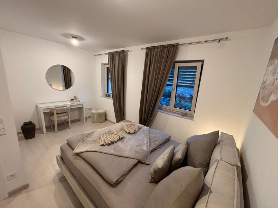 Donau Living New Apartment Near City and Highway Apartment in Linz