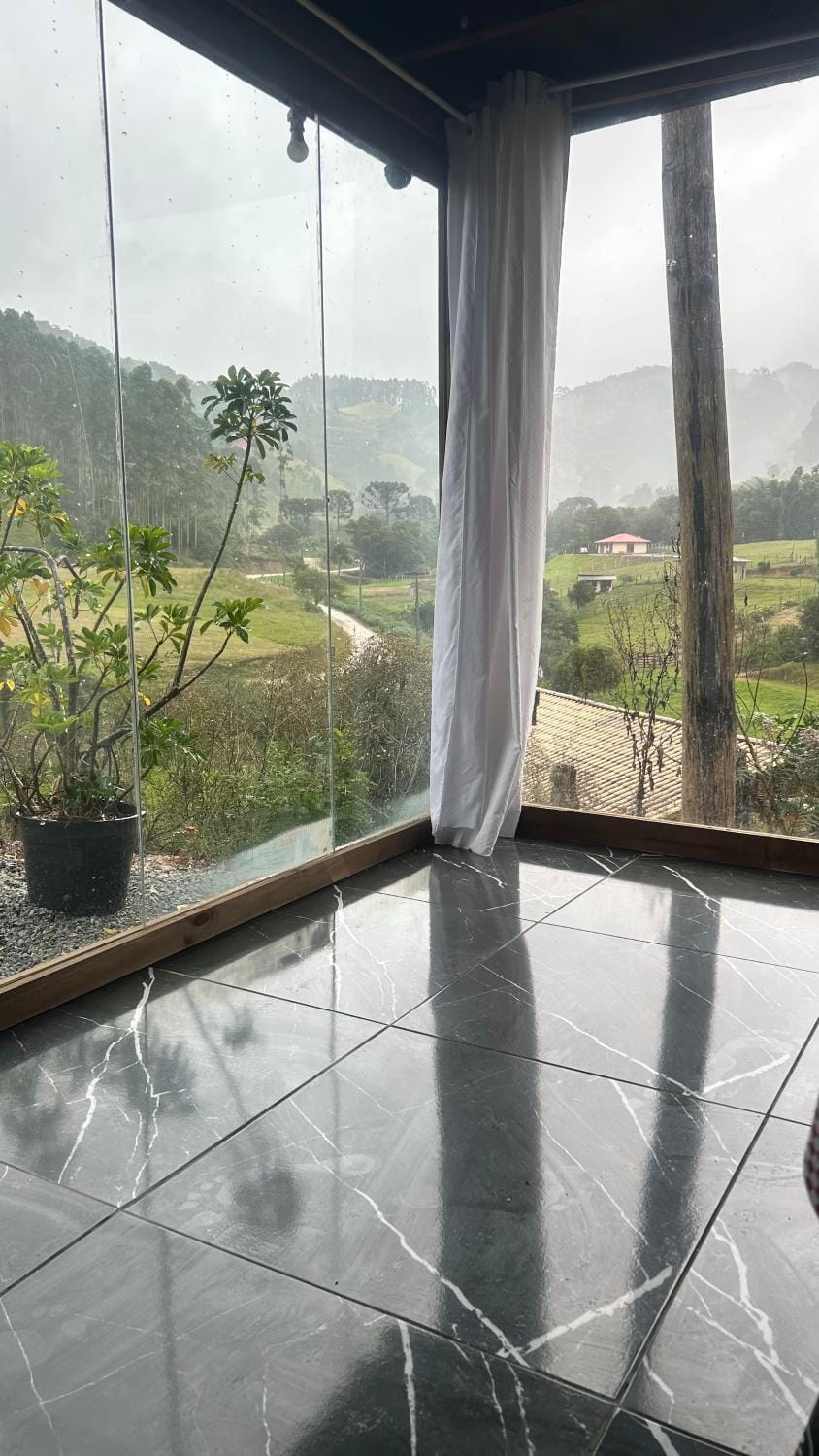 Chalé da Montanha House in State of Santa Catarina