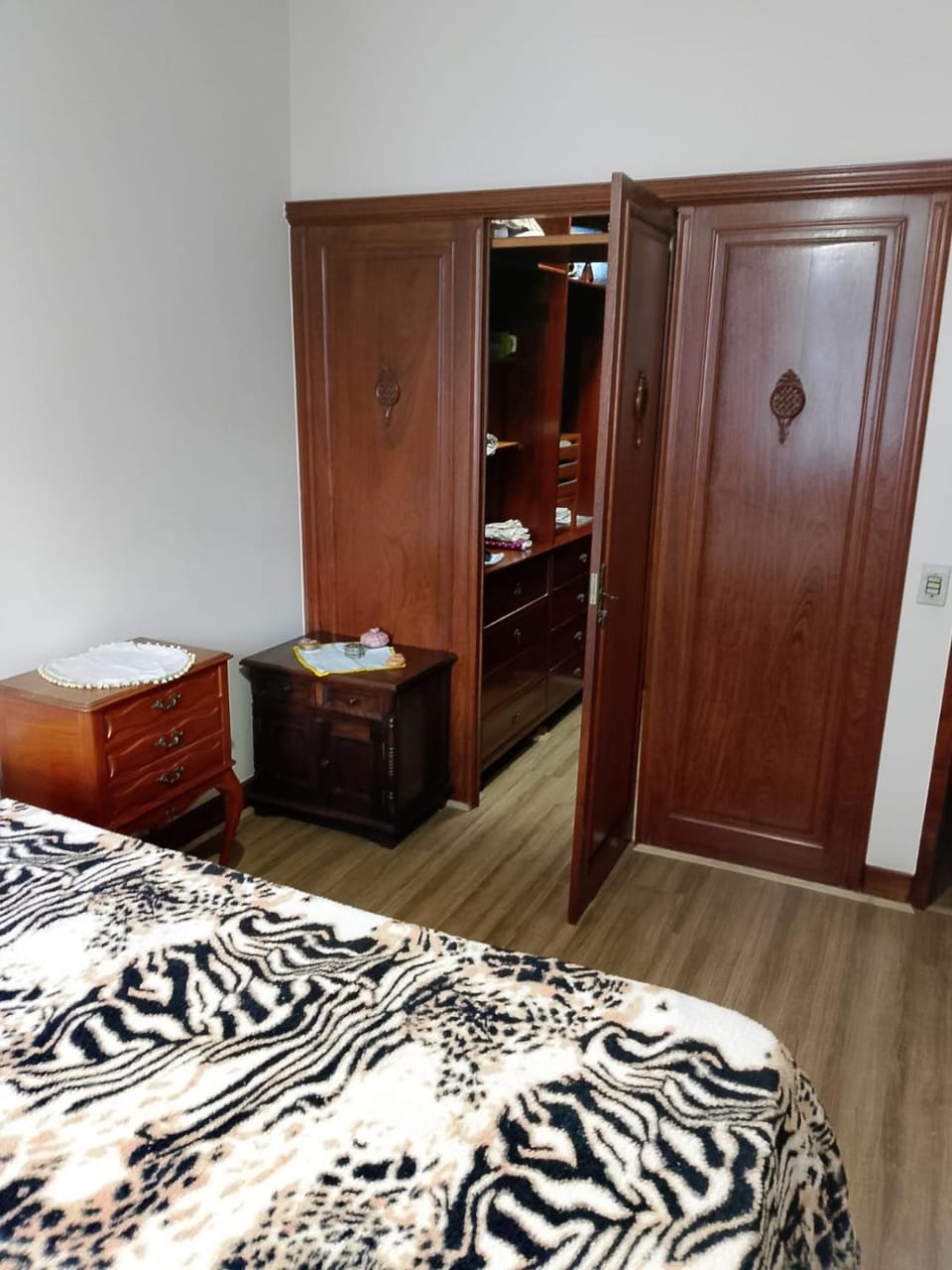 Quarto no apartamento do anfitrião na Praia do Canto Vacation rental in Vitoria