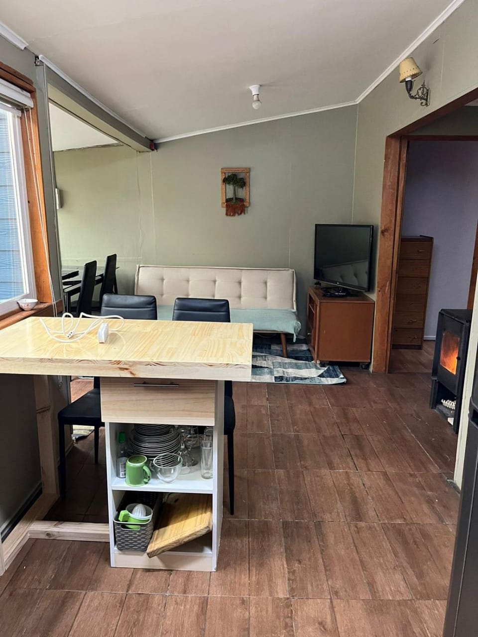 TV and multimedia, Kitchen or kitchenette