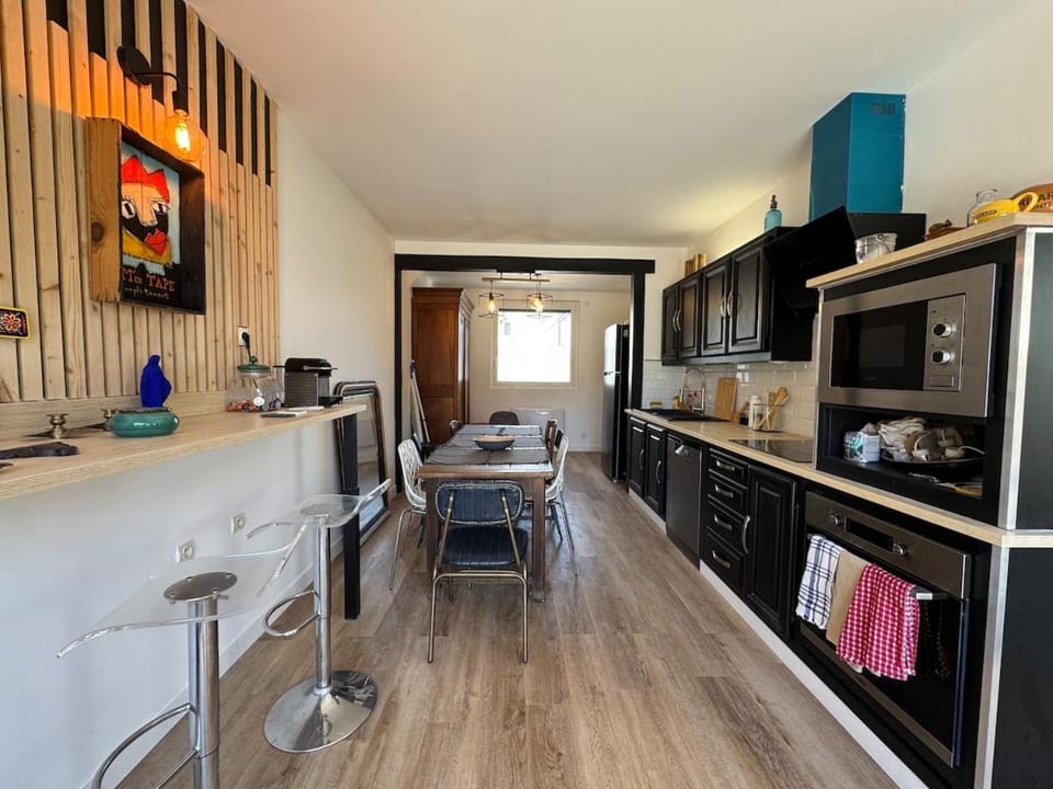 Le Nid Manceau - 8 pers - Parking - Wi-Fi House in Le Mans