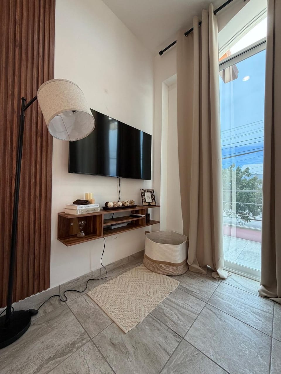 Arena Loft Private and Cozy Malecón 12 min away Apartment in La Paz