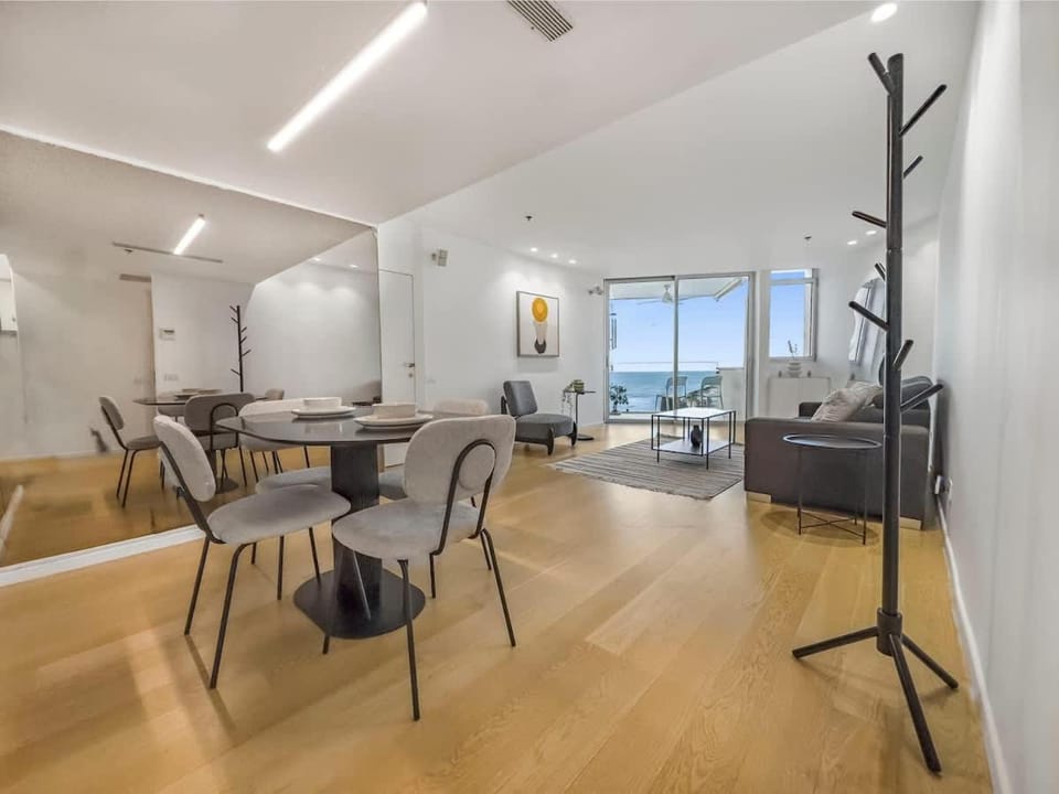 Sea Glass Suite - Mamak & Shelter Apartment in Herzliya