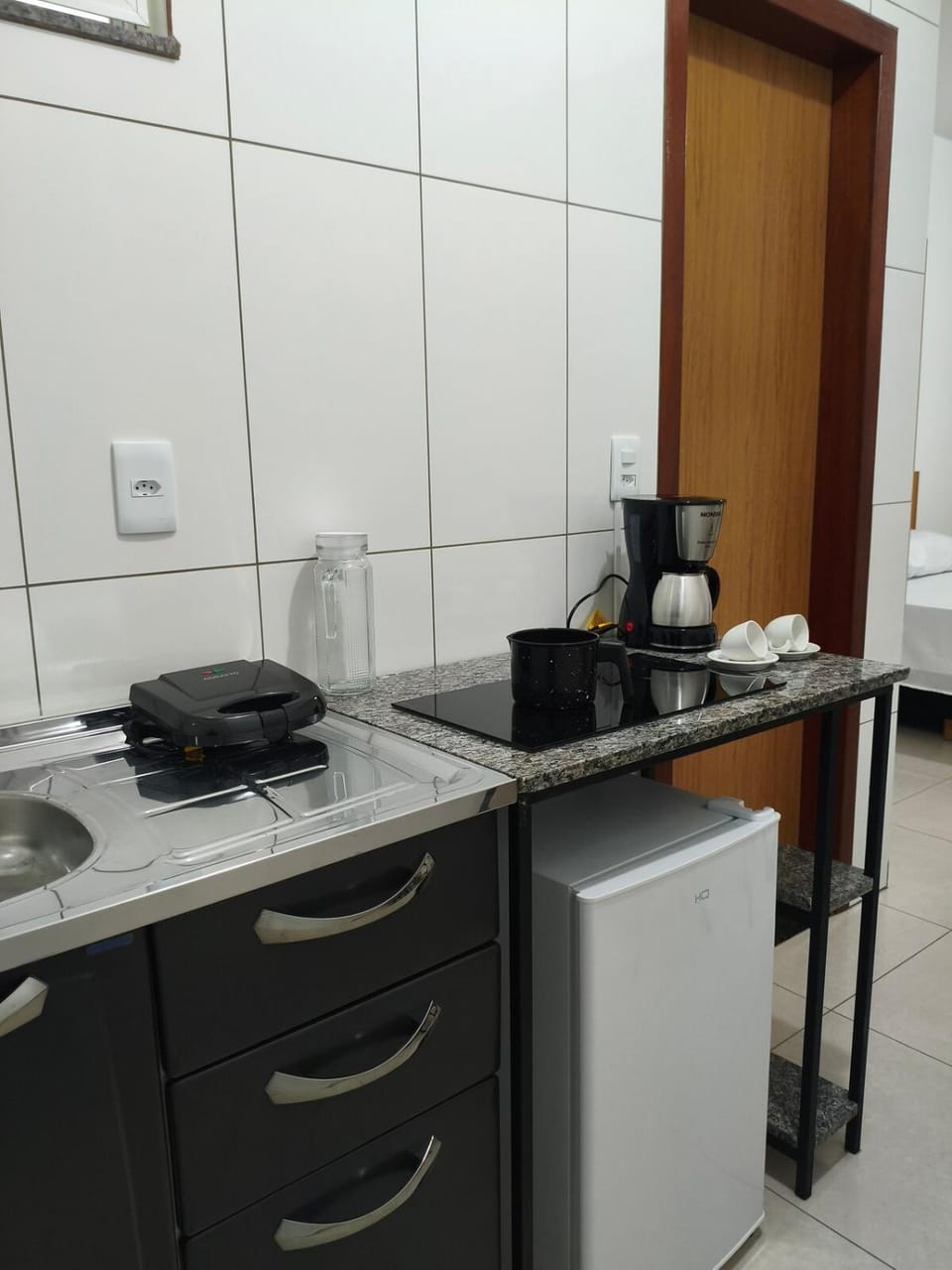 Apartamento a poucos minutos da UFV 950m Apartment in State of Rio de Janeiro