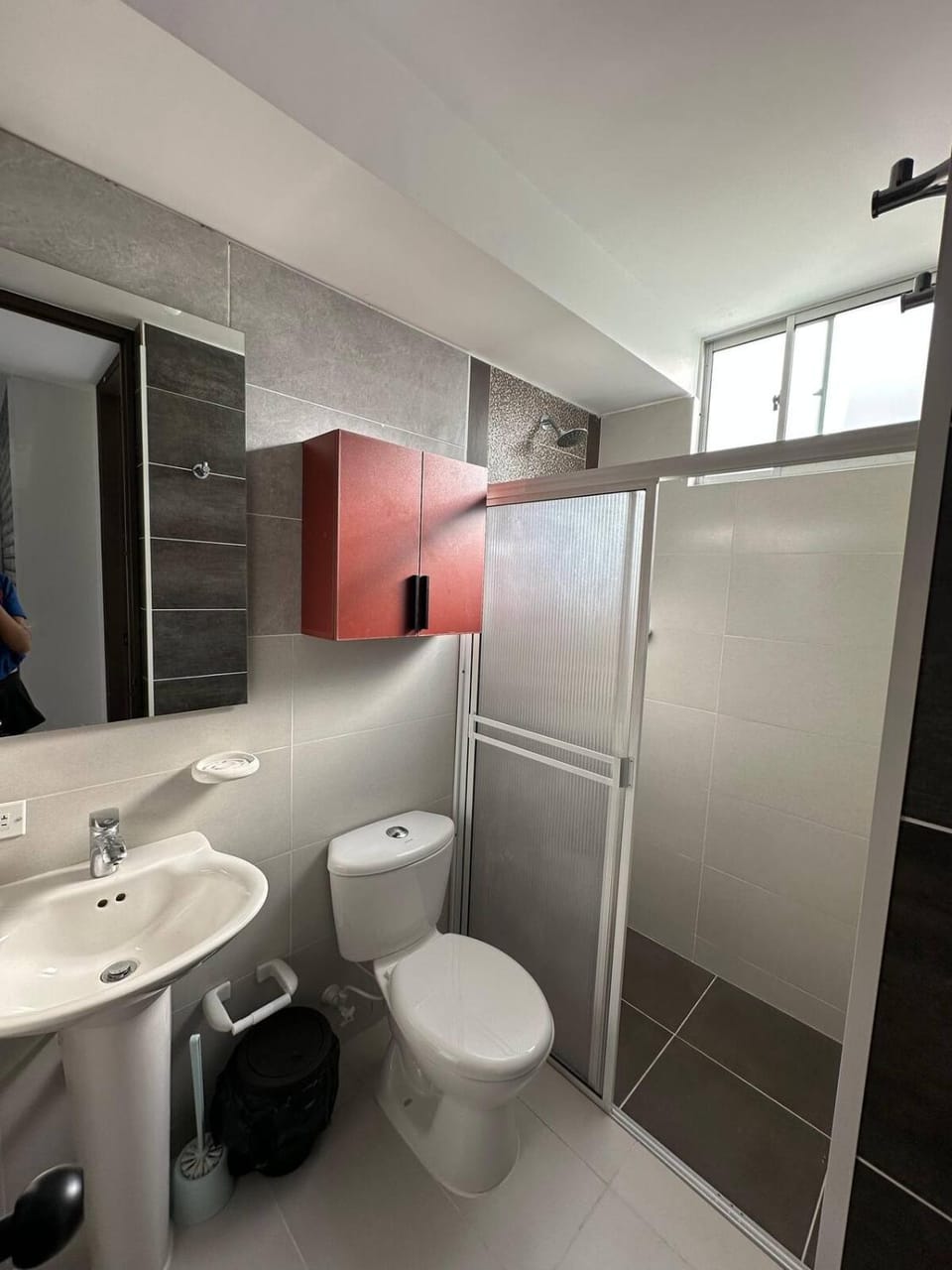 Amplio y moderno Apto de 3 hab con piscina y balcón Apartment in Floridablanca