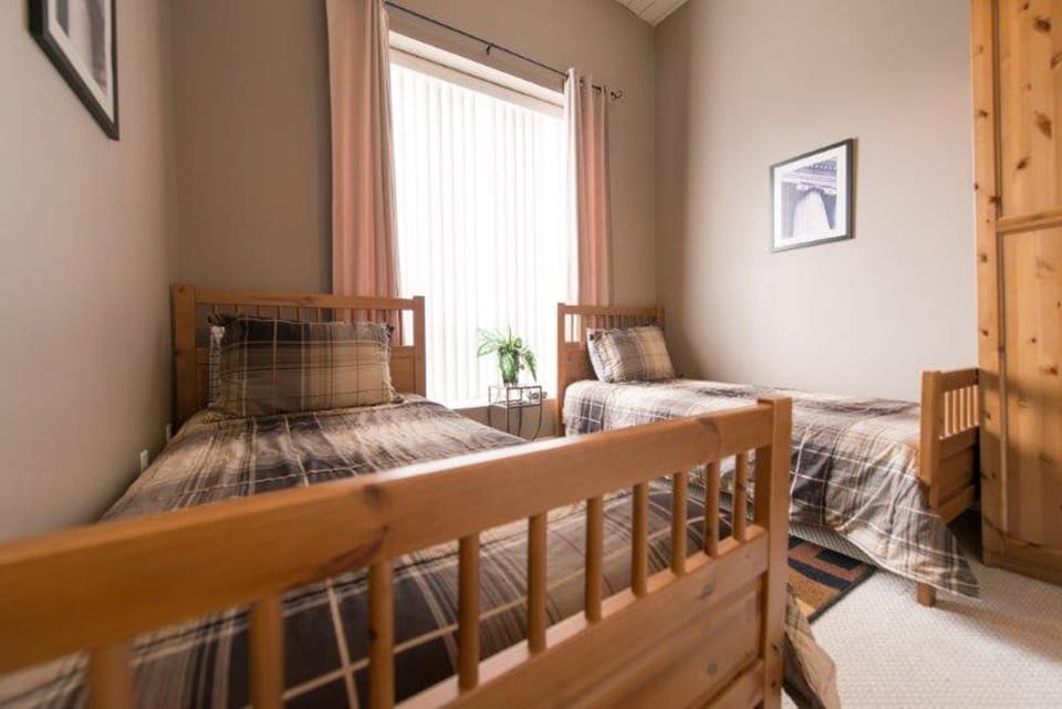 PRESIDENTIAL SUITE STAY Apartment in Niagara Falls