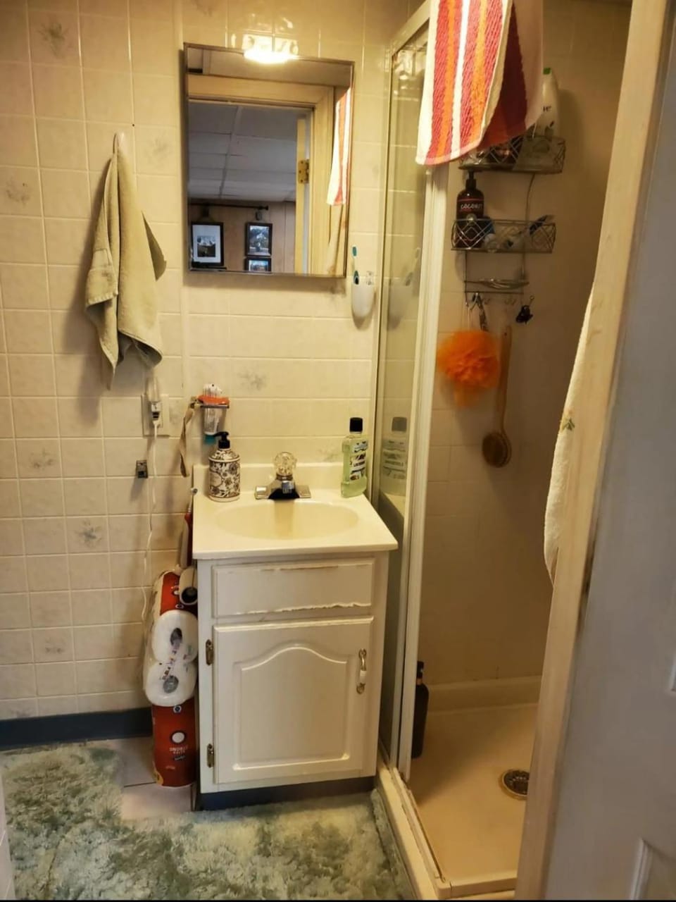 Walking distance to Wonderland Train Station Apartment in Revere