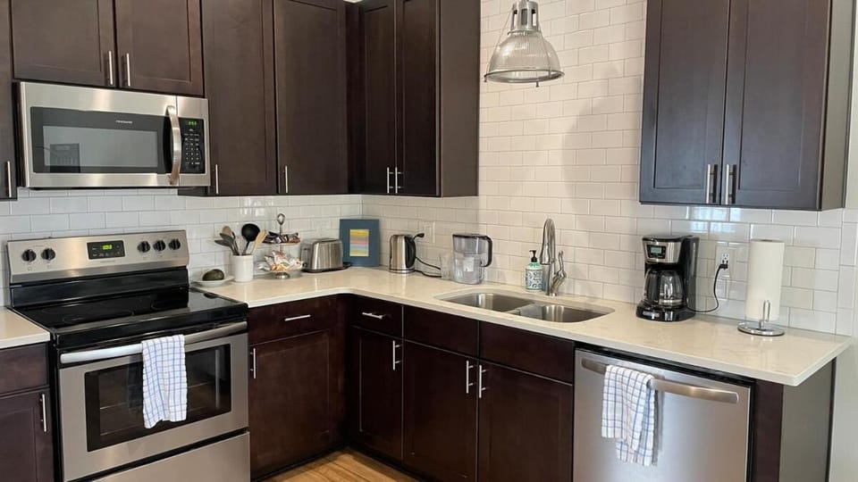 Casa Amarilla de Pensacola Apartment in Pensacola
